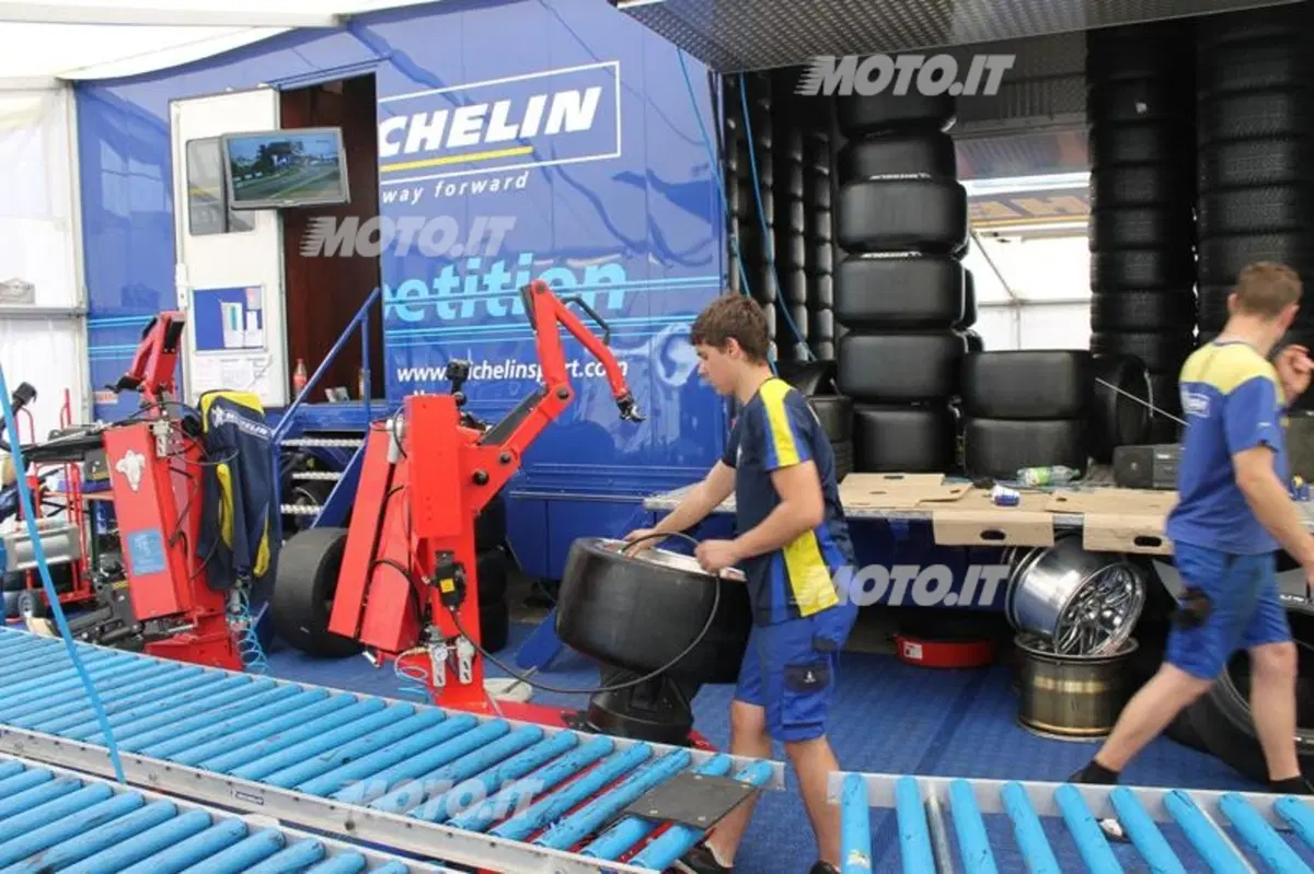 Michelin alla 24 Ore del Nurburgring (17)