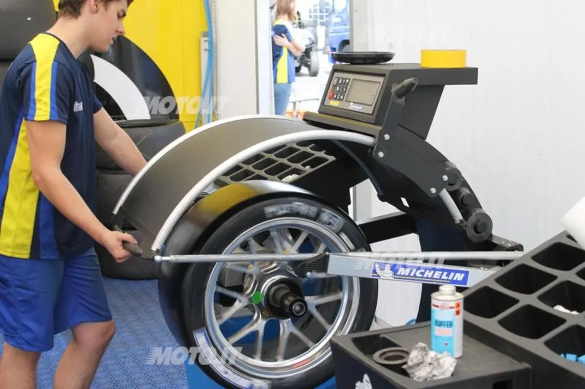 Michelin alla 24 Ore del Nurburgring (21)