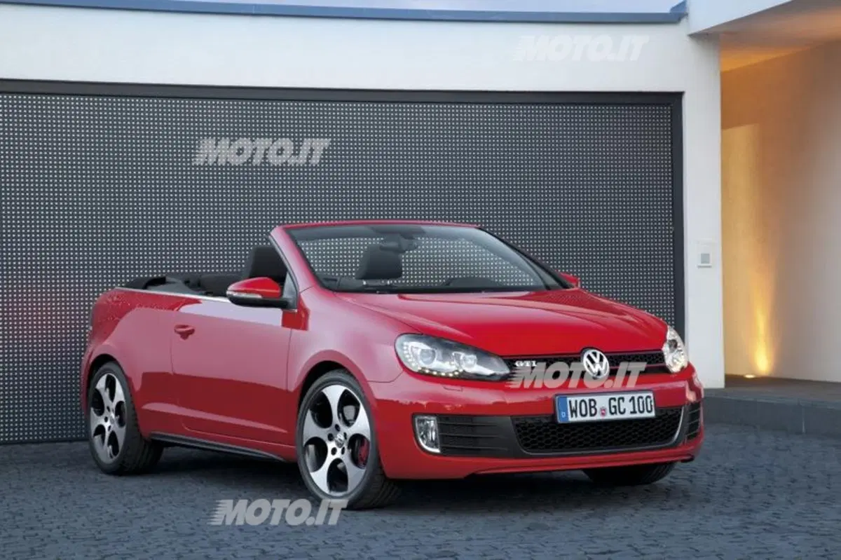 Volkswagen Golf GTI Cabriolet: listino prezzi