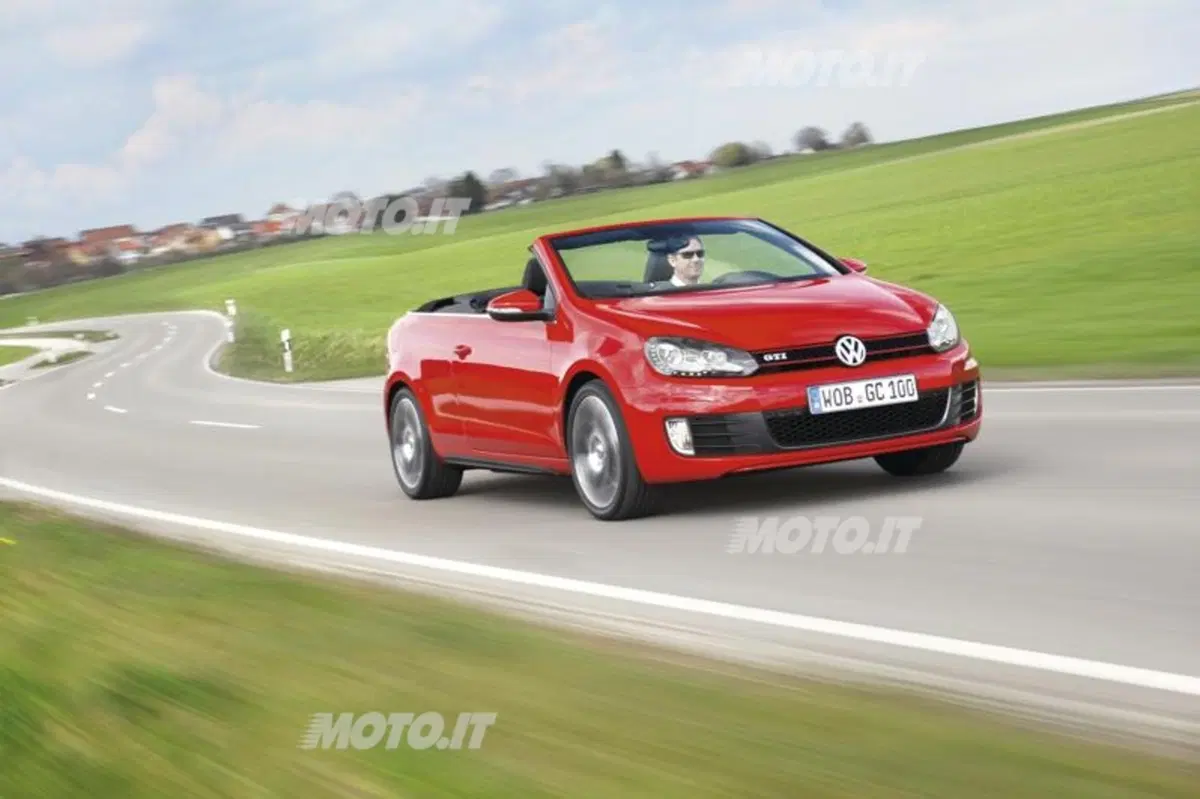 Volkswagen Golf GTI Cabriolet: listino prezzi (5)