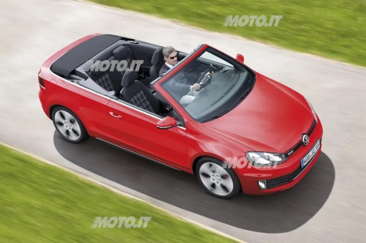 Volkswagen Golf GTI Cabriolet: listino prezzi (7)