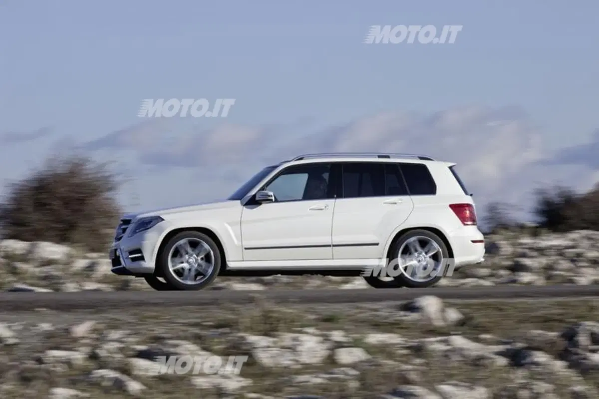 Mercedes-Benz GLK 2012 (7)