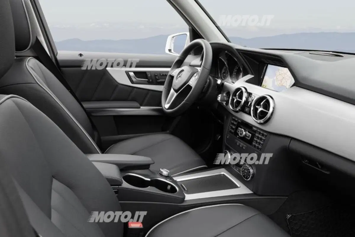 Mercedes-Benz GLK 2012 (15)