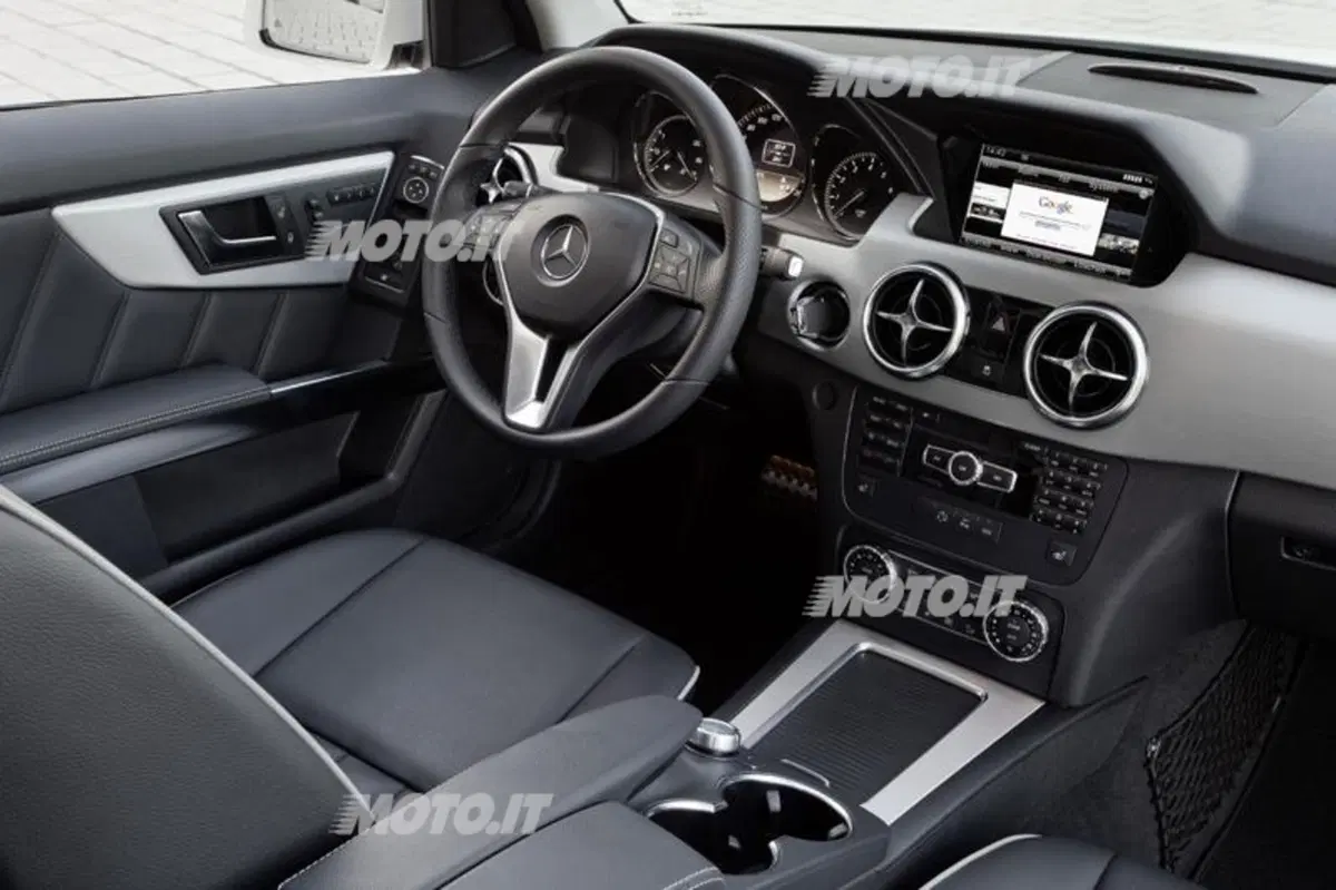 Mercedes-Benz GLK 2012 (16)