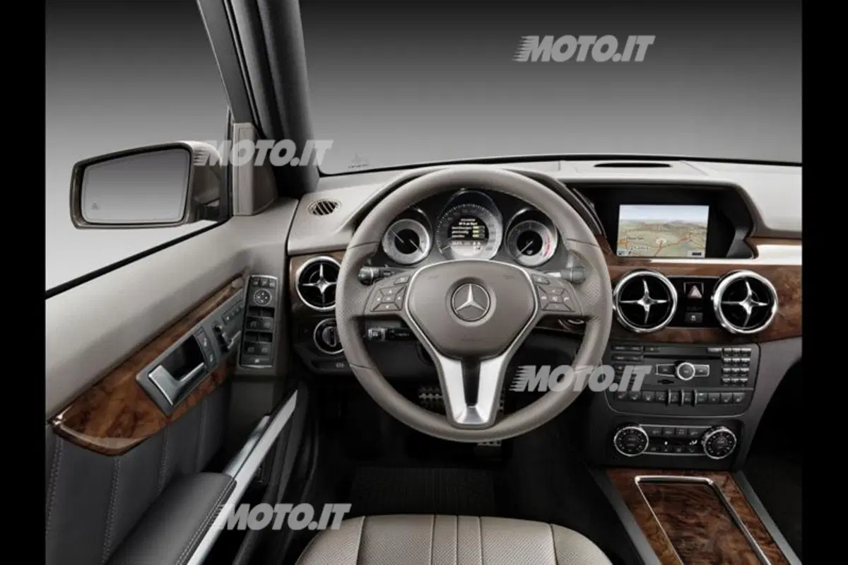 Mercedes-Benz GLK 2012 (46)