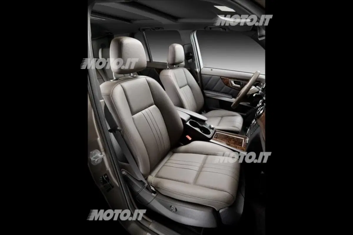 Mercedes-Benz GLK 2012 (63)