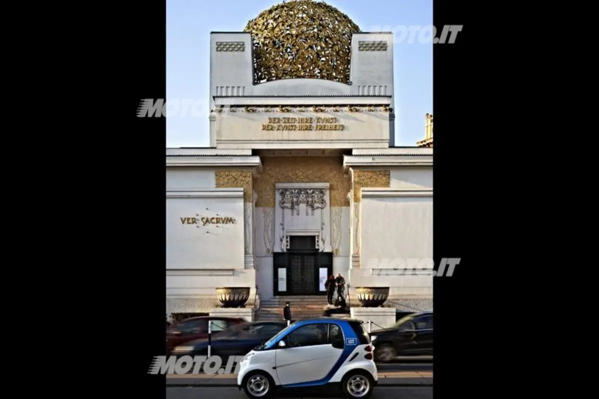smart car2go: oltre 100.000 clienti nel mondo (7)