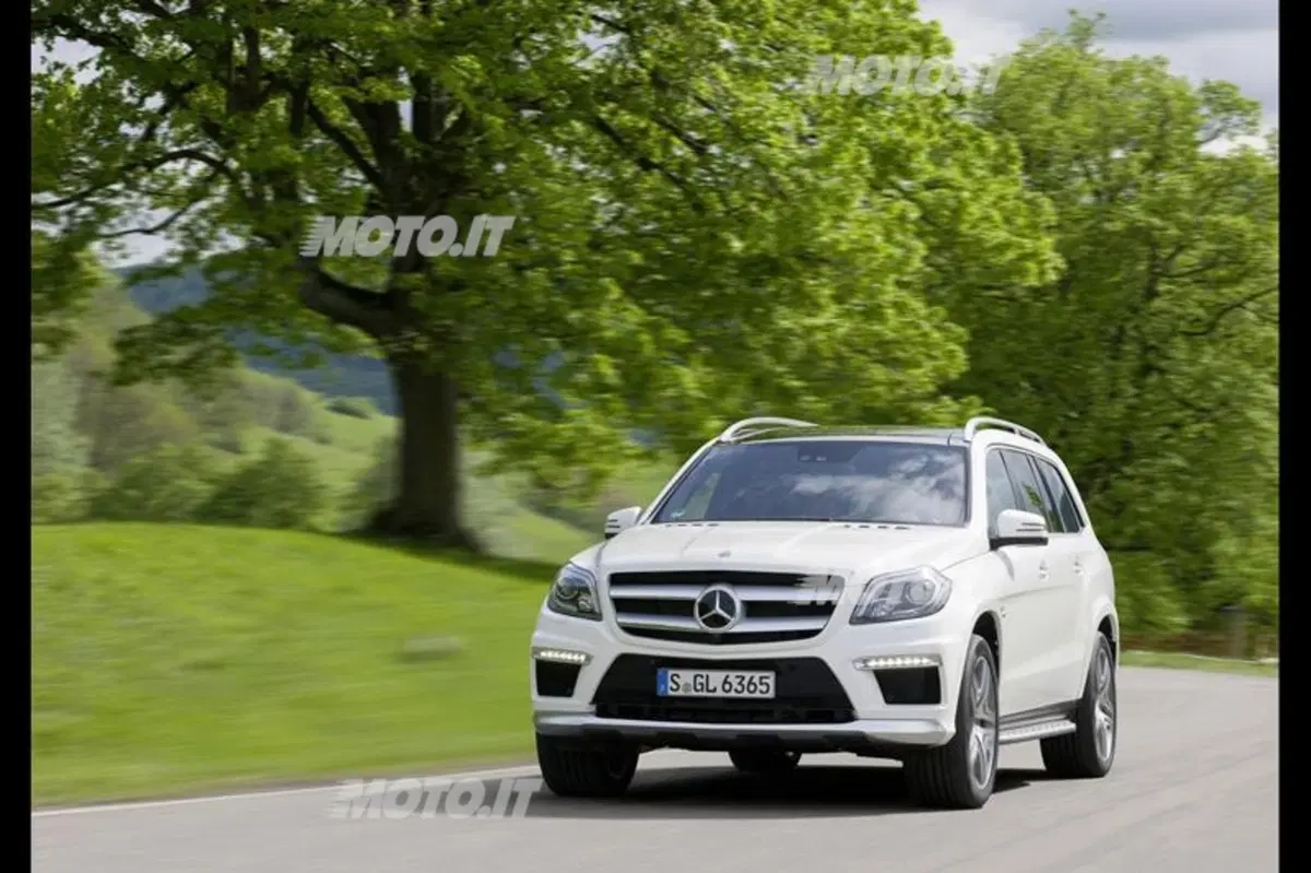 Mercedes-Benz GL 63 AMG (7)