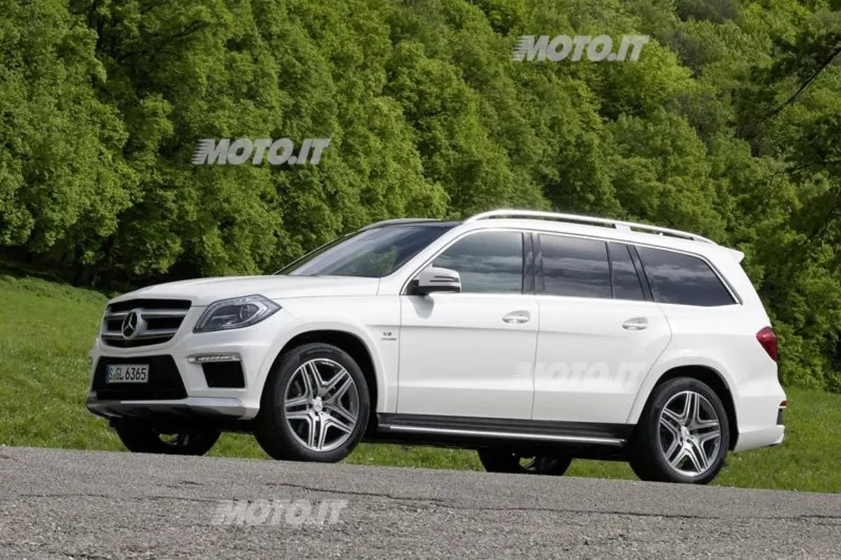 Mercedes-Benz GL 63 AMG (9)