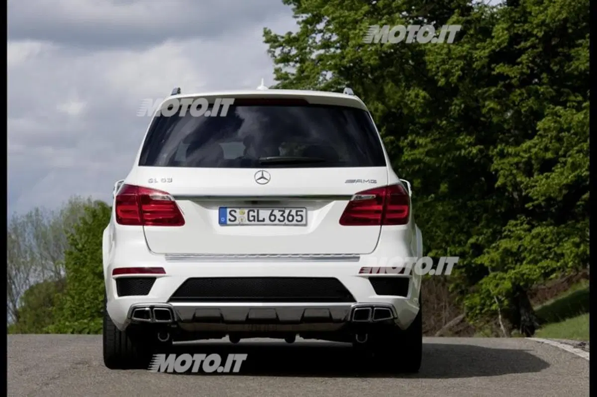 Mercedes-Benz GL 63 AMG (11)