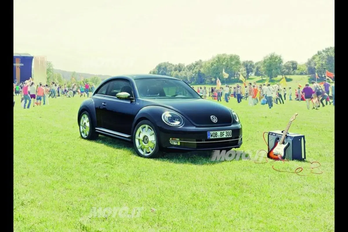 Volkswagen Beetle Fender Edition (2)