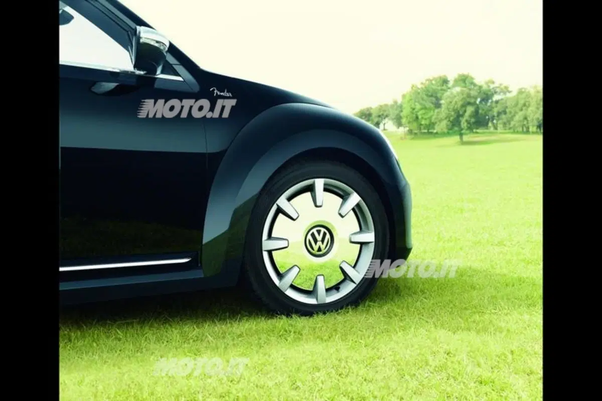 Volkswagen Beetle Fender Edition (4)