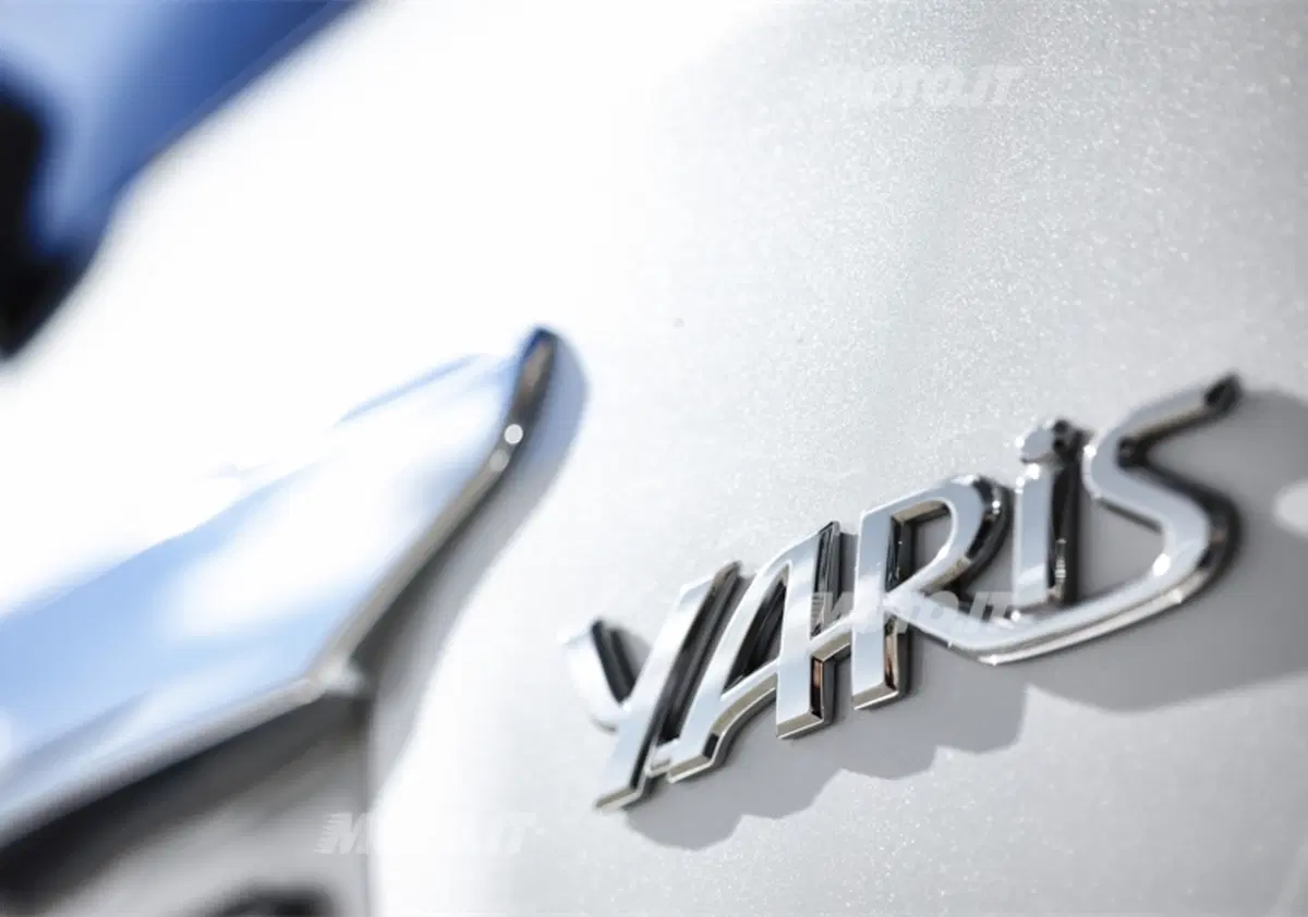 Toyota Yaris Hybrid (20)