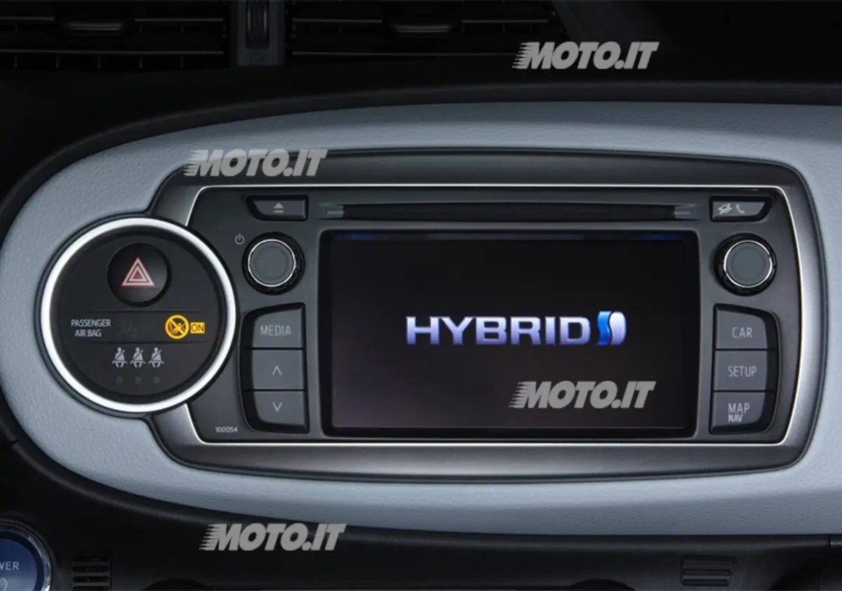 Toyota Yaris Hybrid (26)