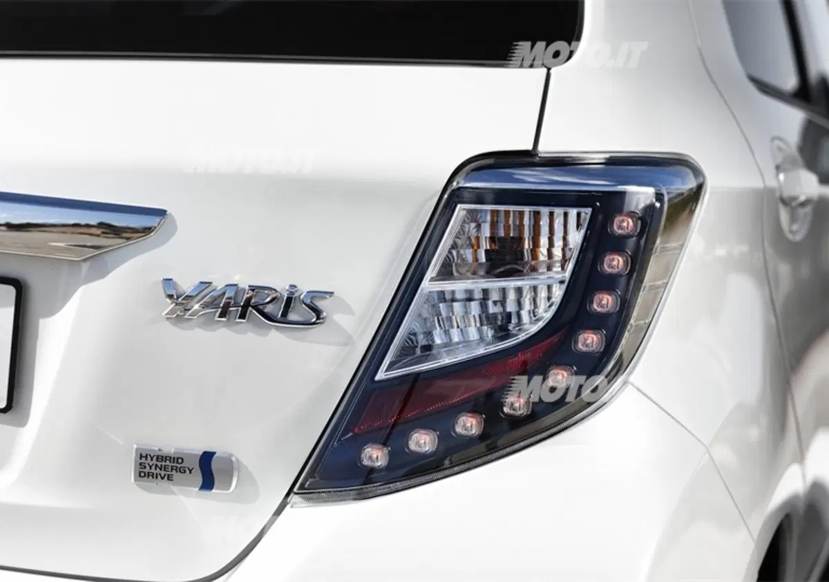 Toyota Yaris Hybrid (27)