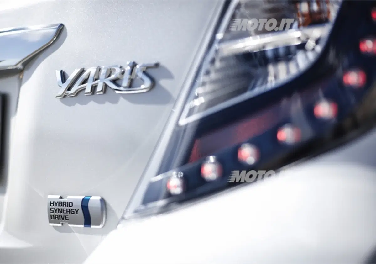 Toyota Yaris Hybrid (39)