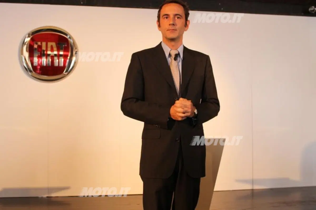 Fiat: benzina a 1 euro fino al 2015
