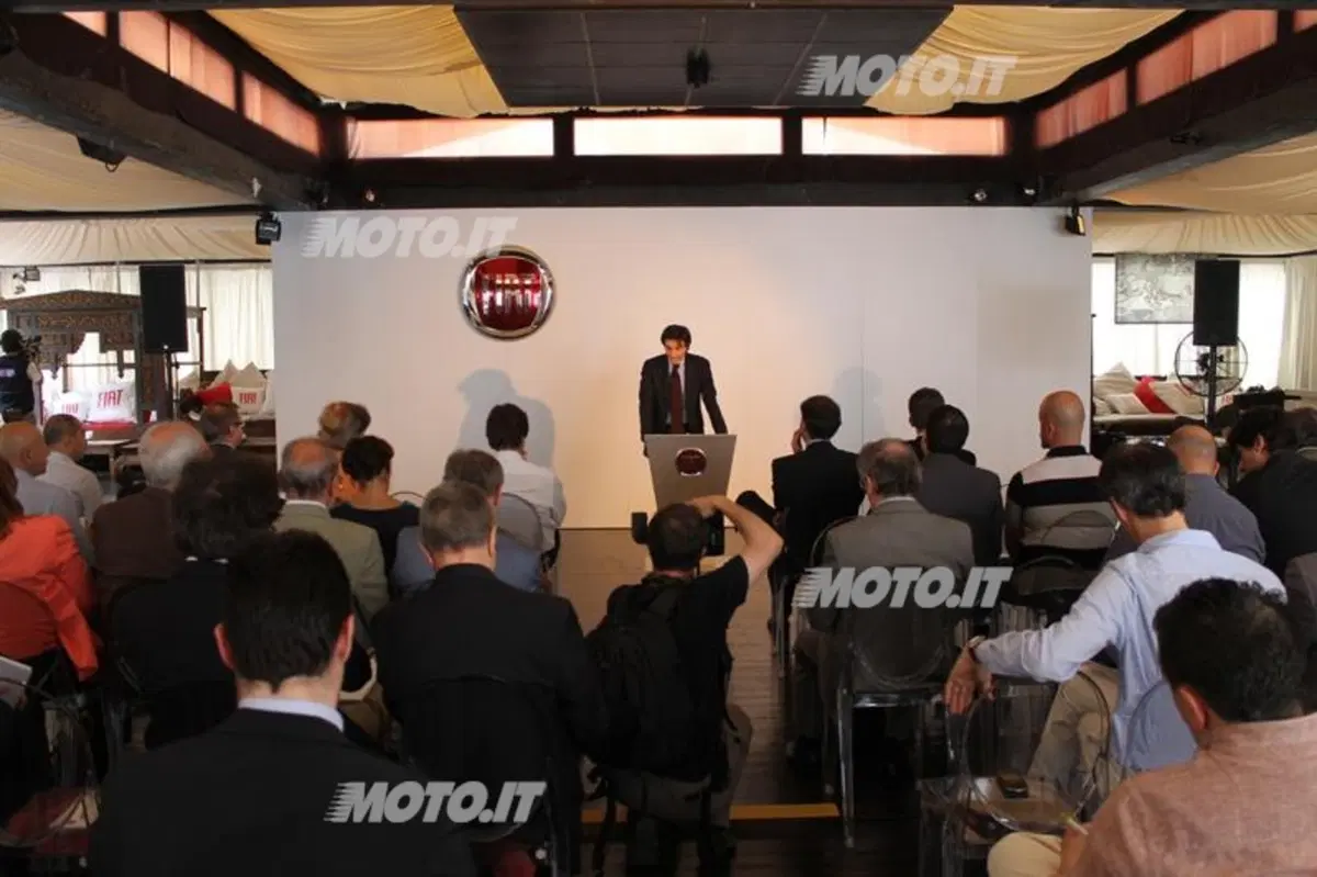 Fiat: benzina a 1 euro fino al 2015 (11)