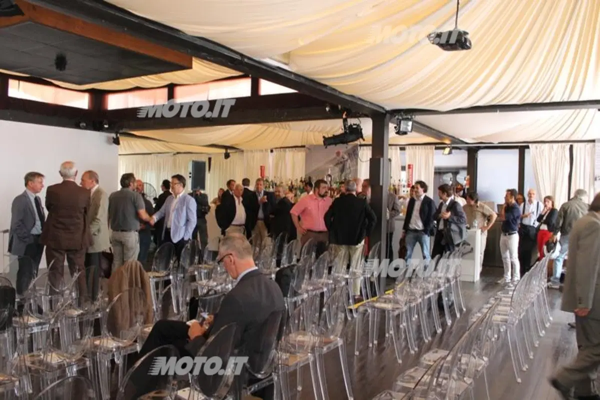 Fiat: benzina a 1 euro fino al 2015 (18)