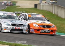 Superstars Series 2012: al Mugello vincono Larini e Sini