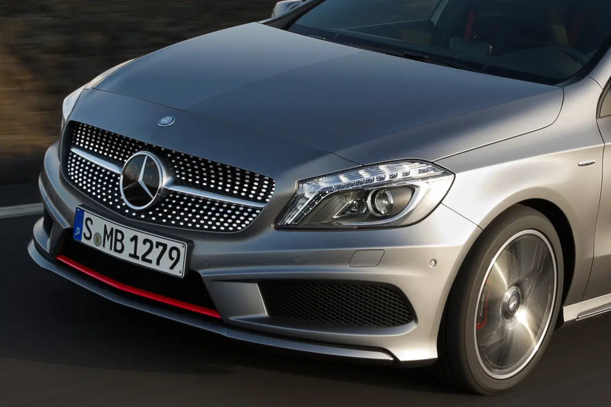 Mercedes-Benz Classe A: sarà presente a “La Capitale Automobile Fleet” (12)