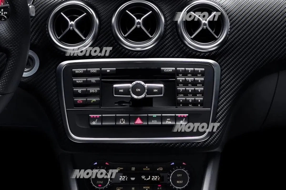 Mercedes-Benz Classe A: sarà presente a “La Capitale Automobile Fleet” (17)