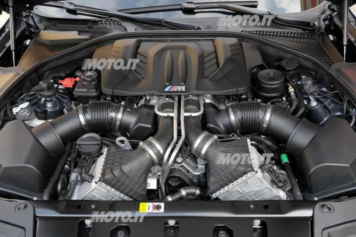 BMW M6 Cabrio: vis à vis con Alessandro Toffanin (21)