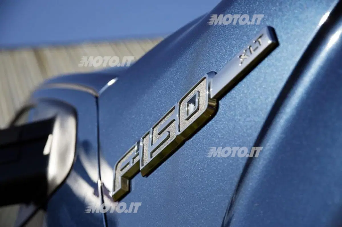 Ford F-150 M.Y. 2013 (24)