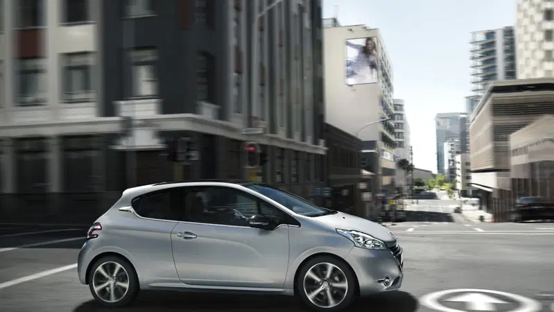 Bridgestone partner di Peugeot per la 208