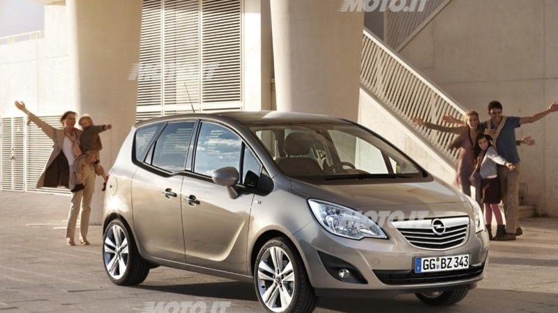 Opel Meriva: cambio automatico anche sul benzina 1.4