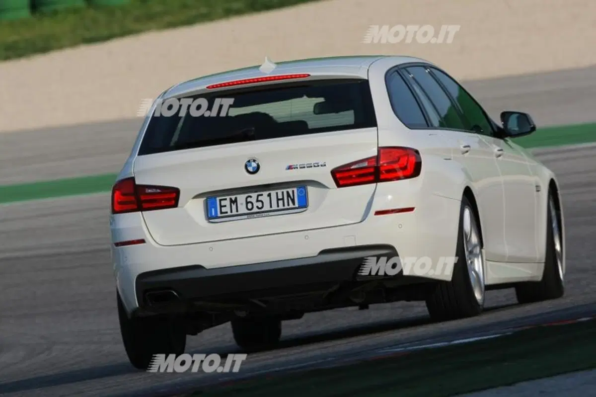 BMW M550d xDrive (12)
