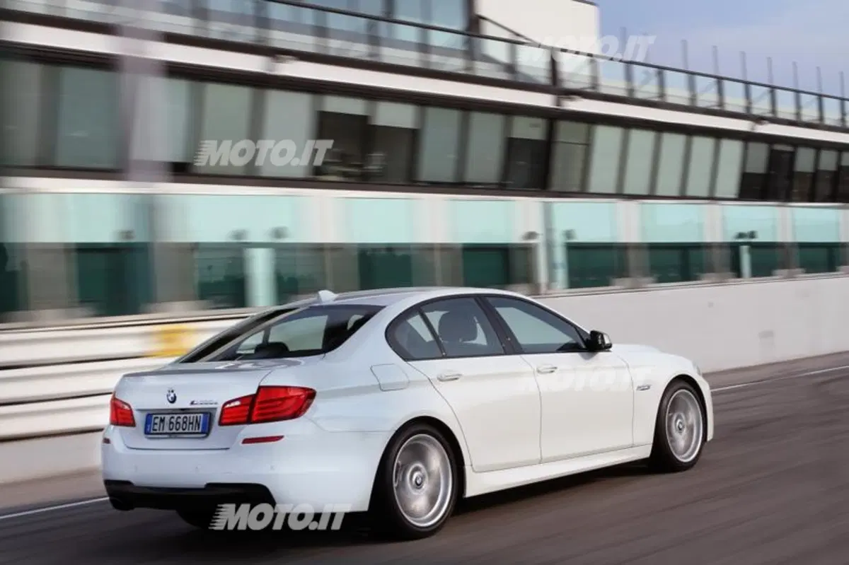 BMW M550d xDrive (13)