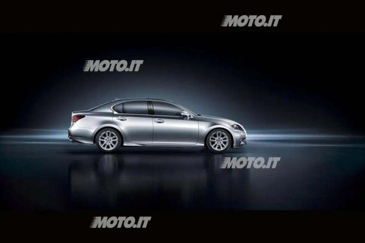 Lexus GS 450h: listino prezzi (8)