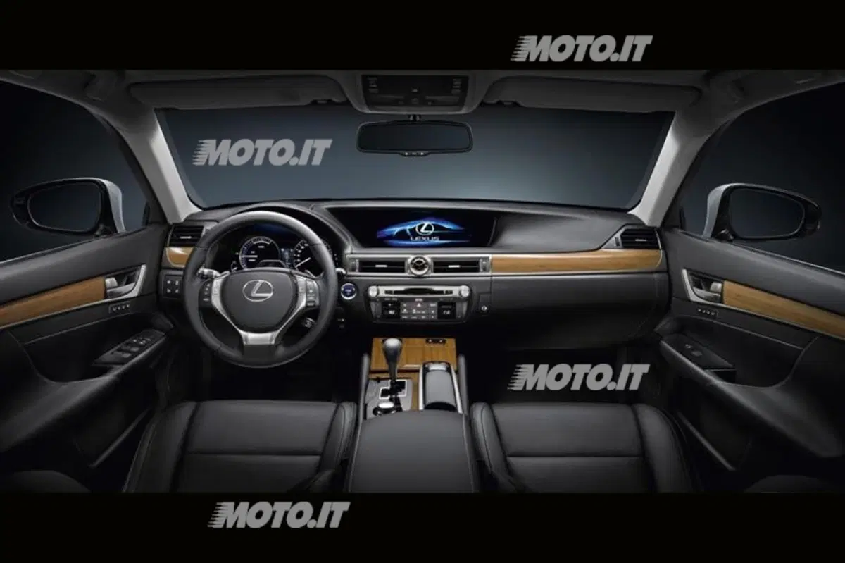 Lexus GS 450h: listino prezzi (12)