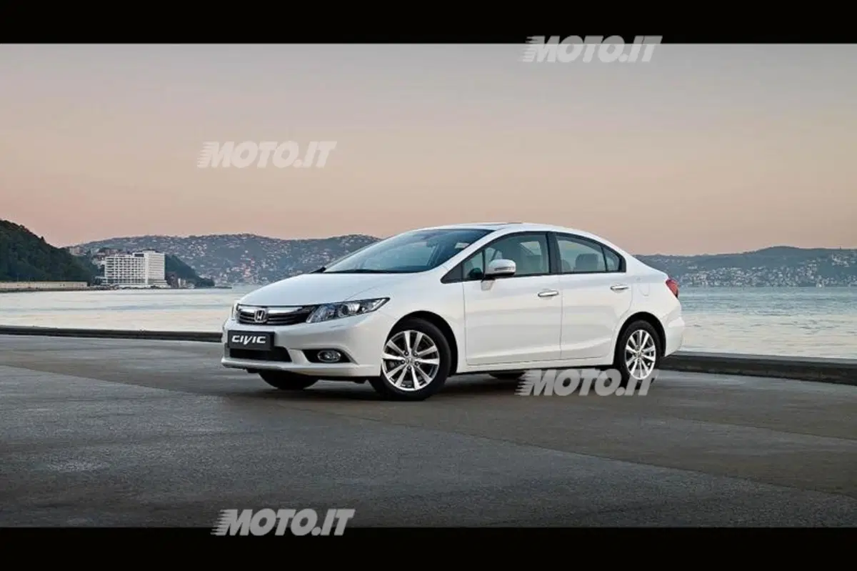 Honda Civic Sedan (4)