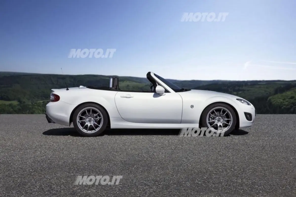 Mazda MX-5 Yusho Concept (8)