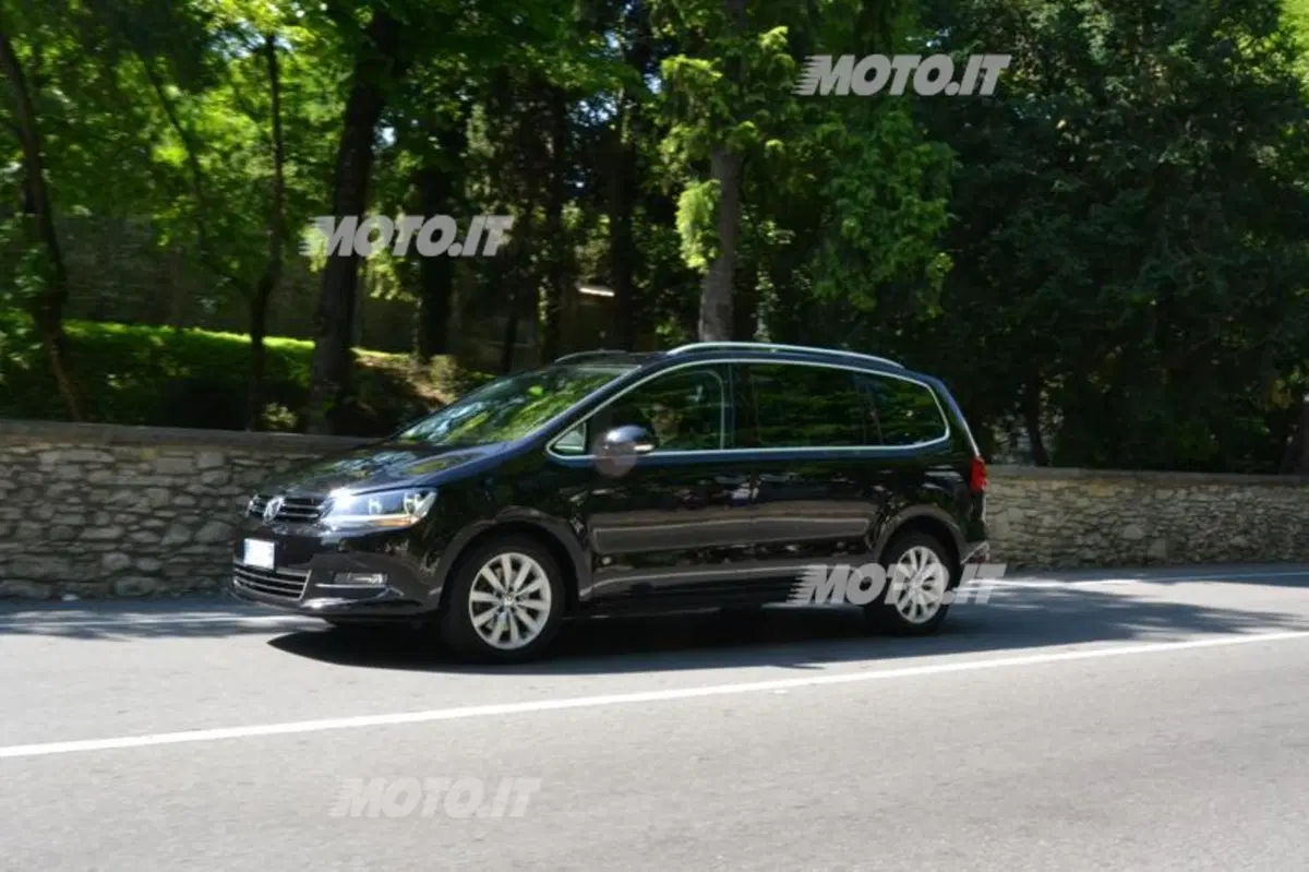 Volkswagen Sharan (14)