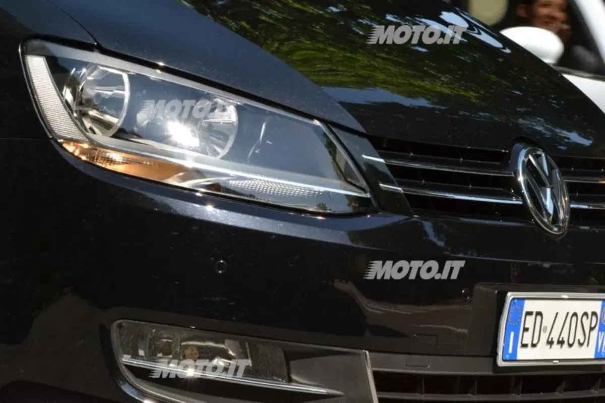 Volkswagen Sharan (34)
