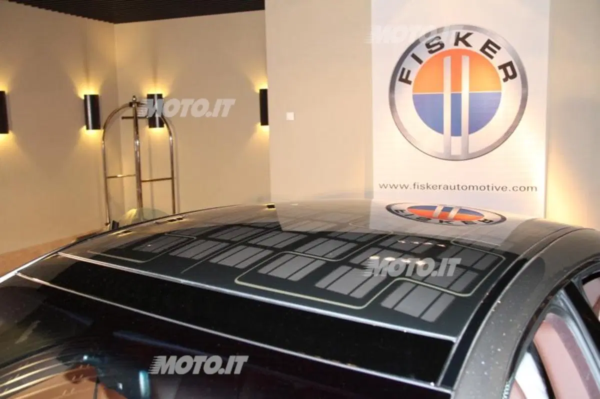 Fisker Karma incontra i clienti a Milano (8)