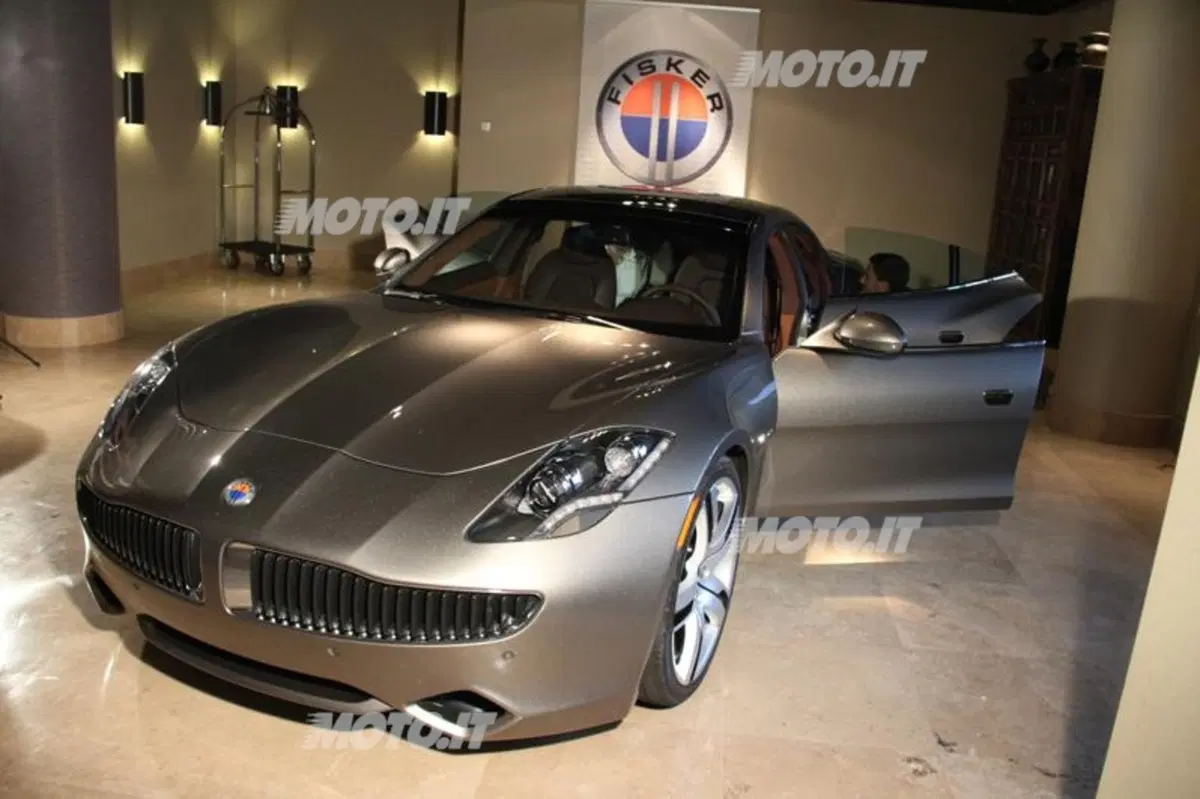 Fisker Karma incontra i clienti a Milano (22)
