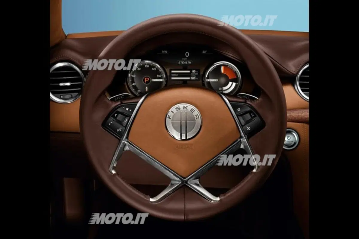 Fisker Karma incontra i clienti a Milano (33)