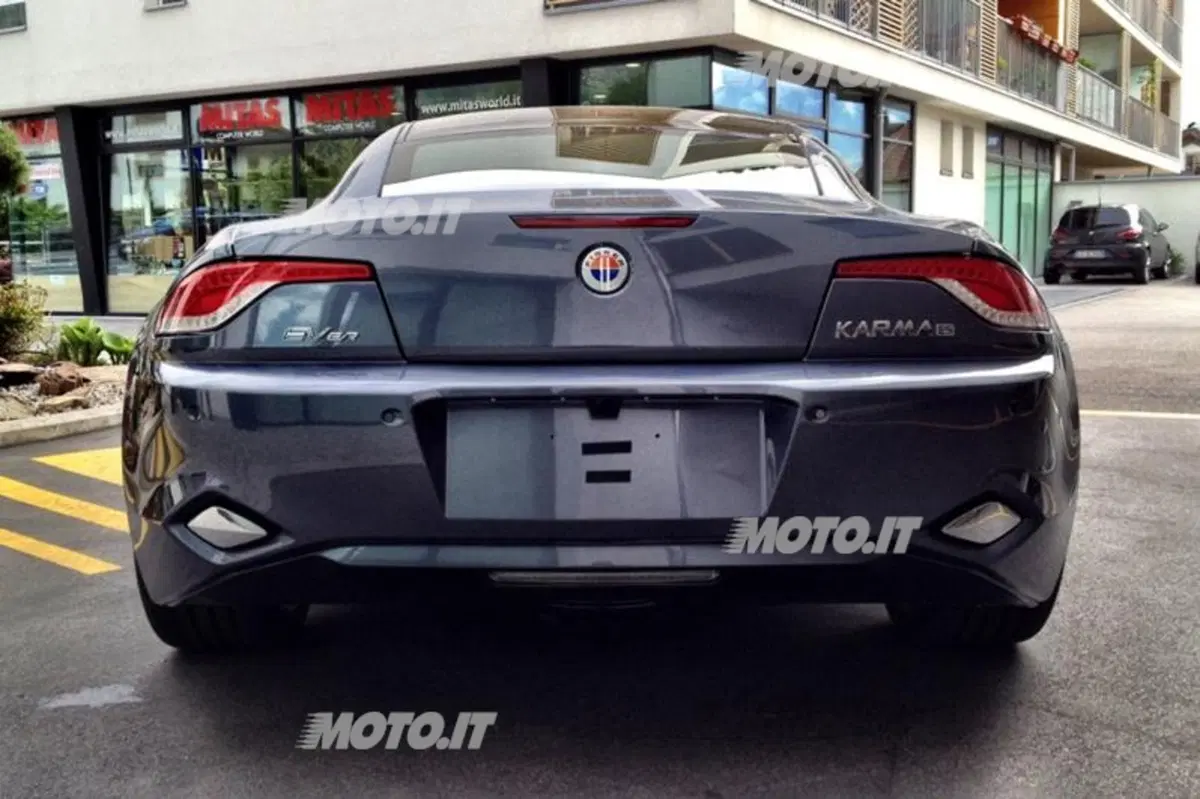Fisker Karma incontra i clienti a Milano (37)