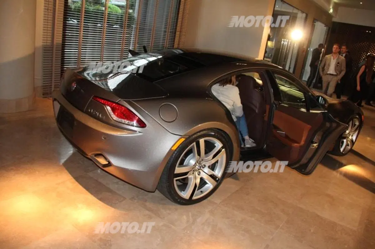 Fisker Karma incontra i clienti a Milano (38)