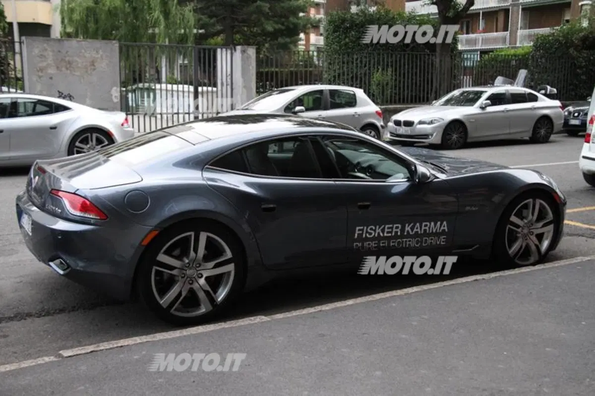 Fisker Karma incontra i clienti a Milano (41)