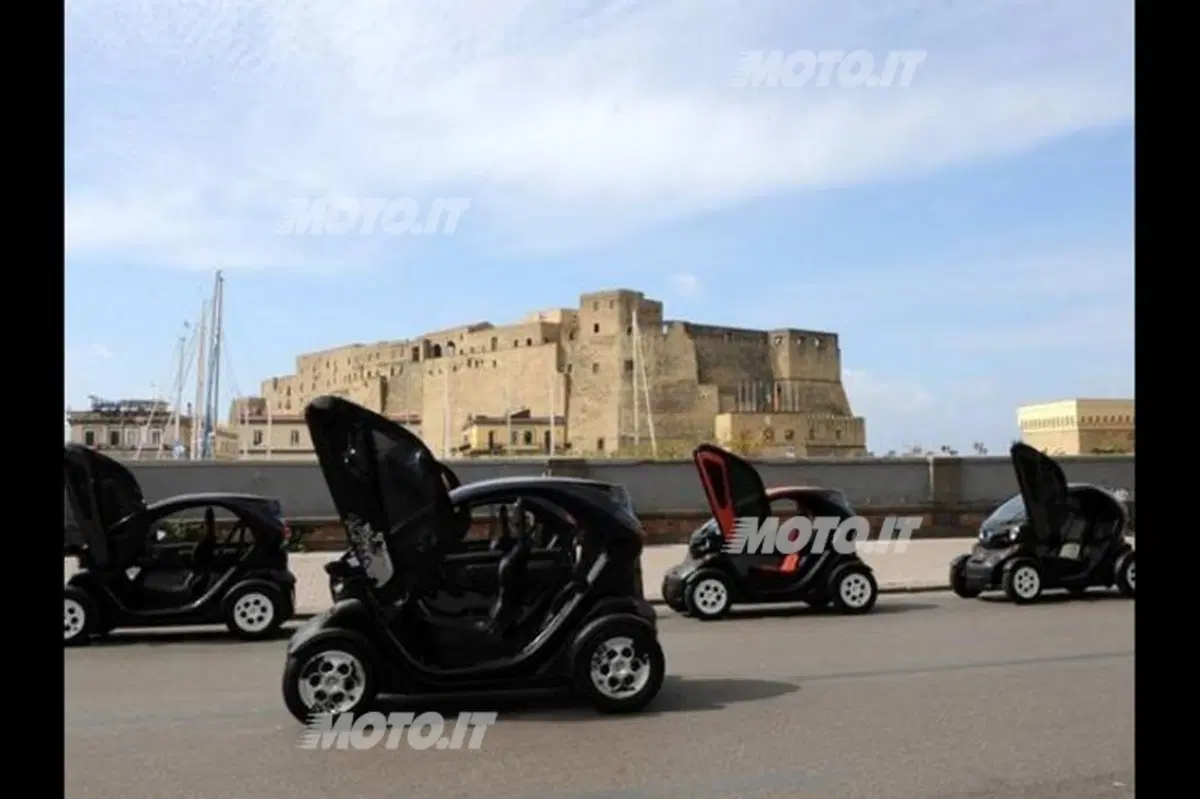 Renault a Napoli con i veicoli Z.E.