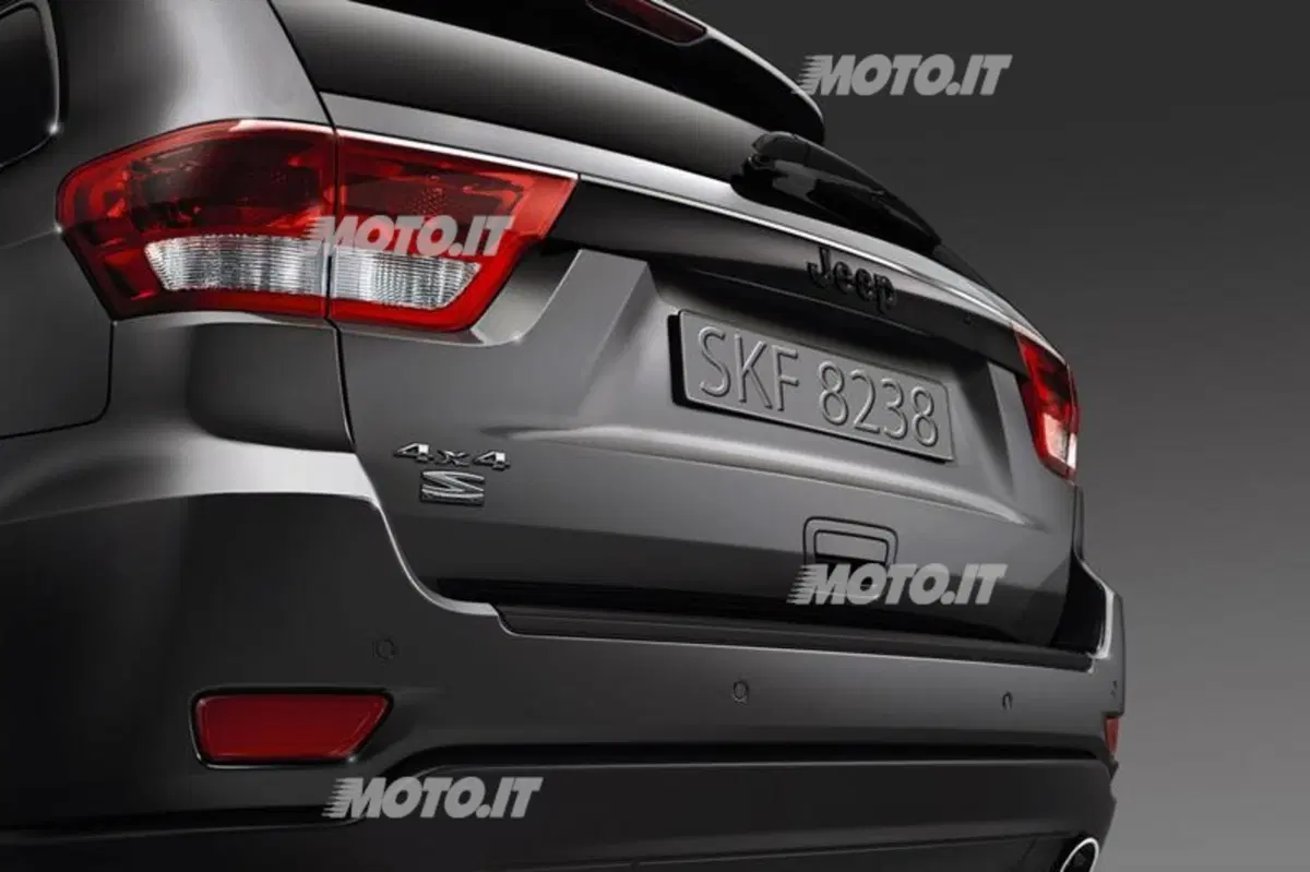 Jeep Grand Cherokee S Limited (6)