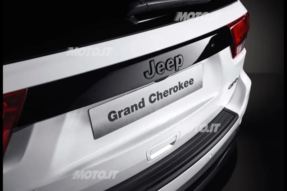 Jeep Grand Cherokee S Limited (8)