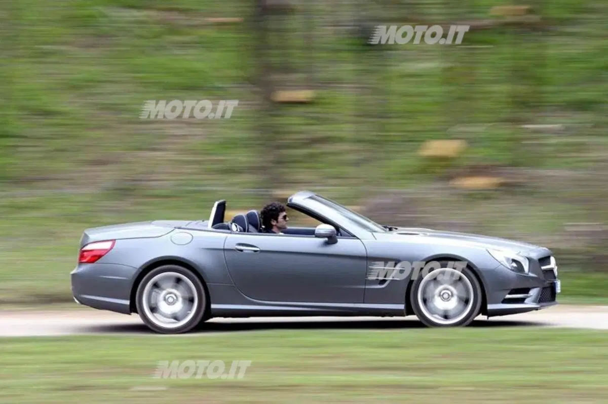 Mercedes-Benz SL (2)
