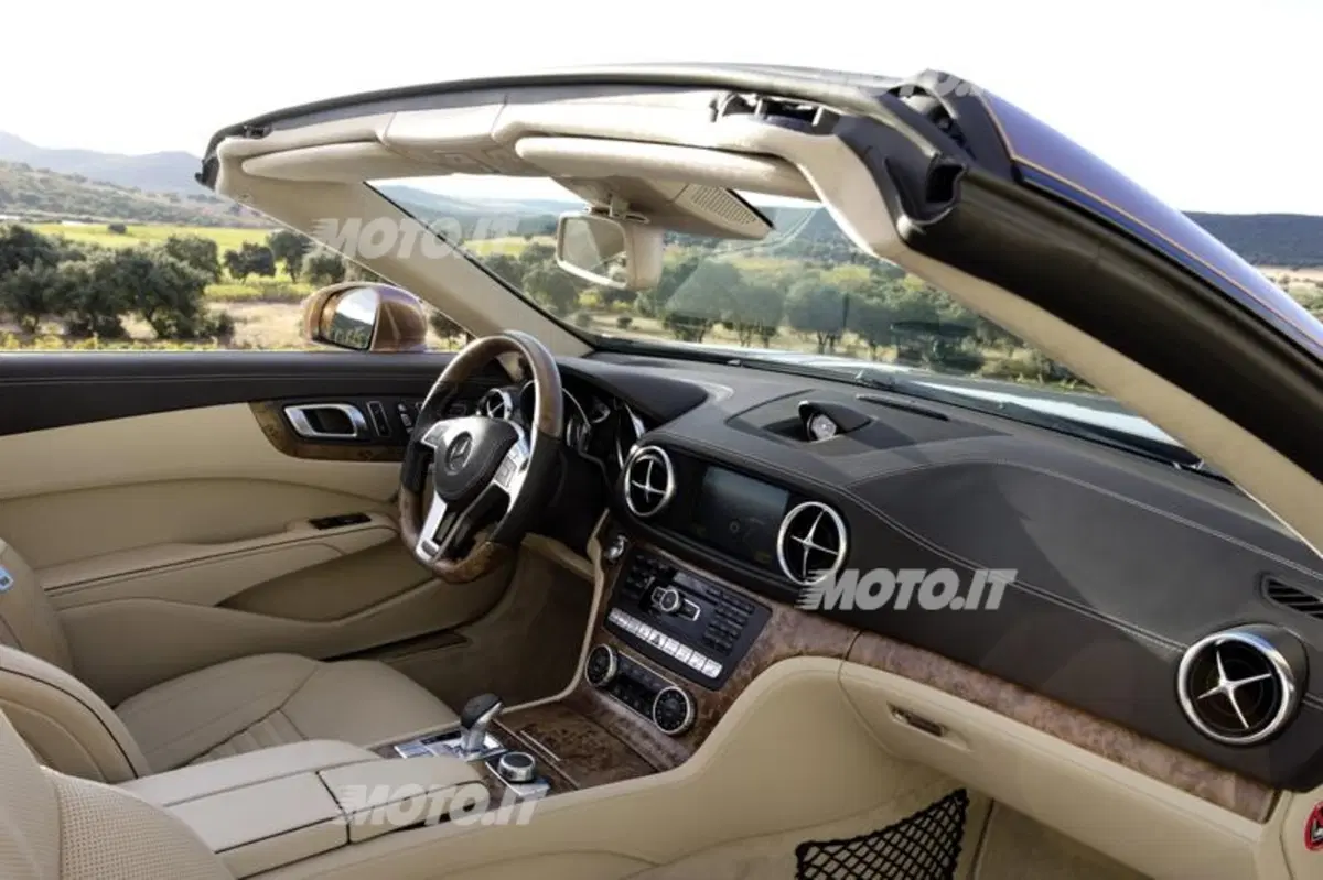 Mercedes-Benz SL (31)