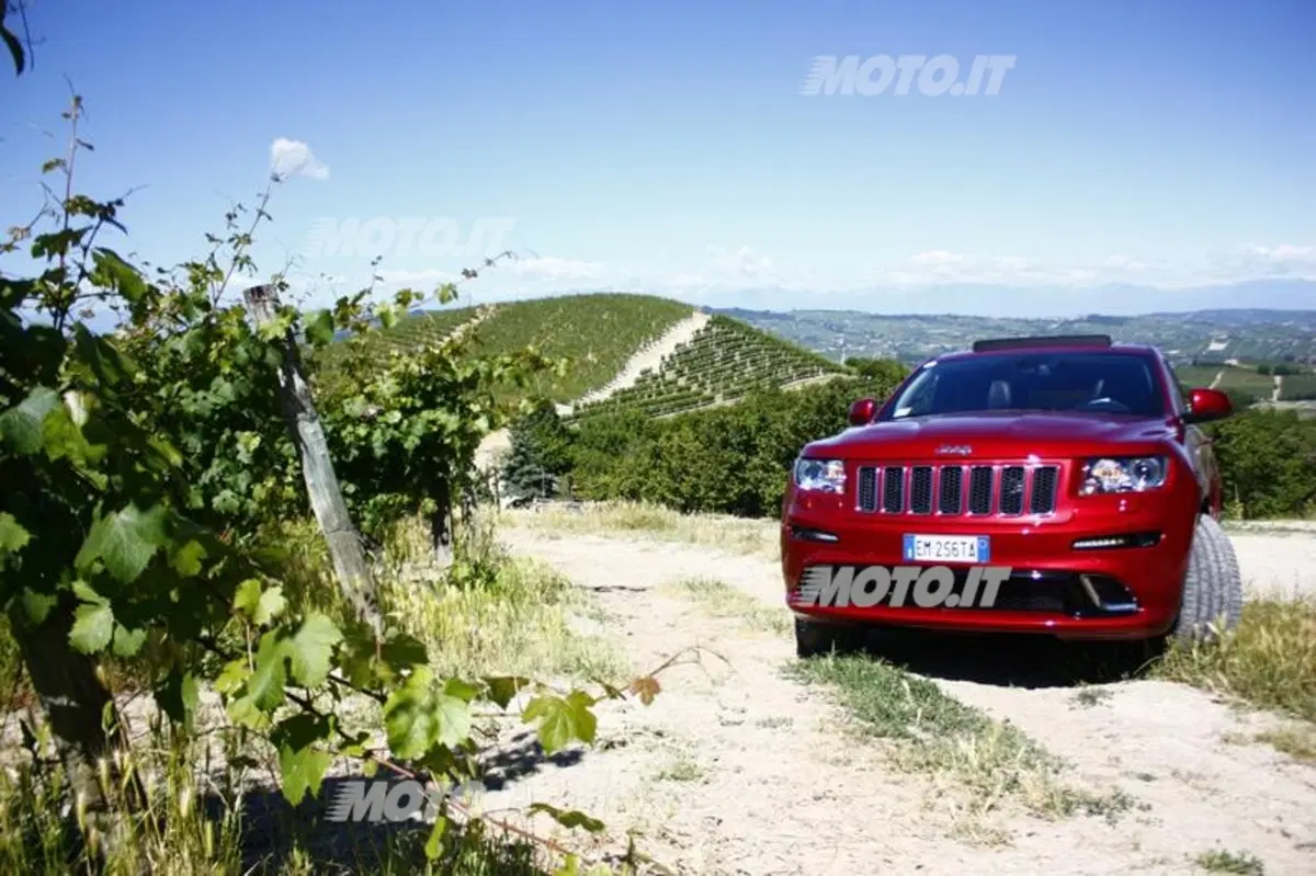Jeep Grand Cherokee SRT (3)